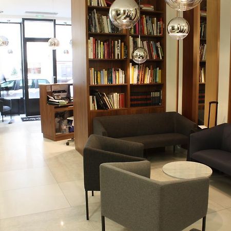 Le Malown Paris Bagian luar foto